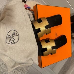 Limited Edition Hermes Oran Doré 36.5